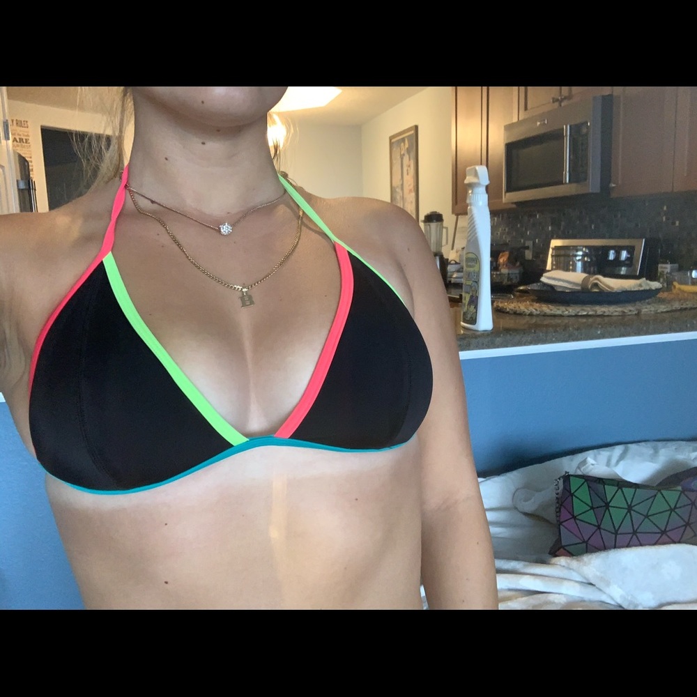 VS Bathing Suit Top